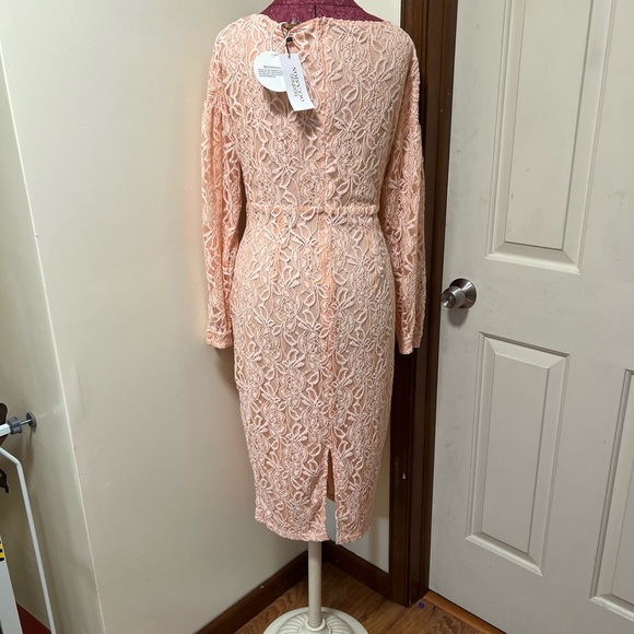 NWT Boohoo Off-The-Shoulder Lace Wrap Dress - Size 12 - Picture 6 of 6